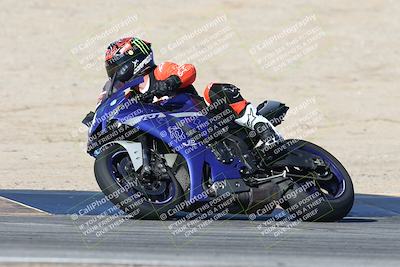 media/Nov-16-2025-Race Pace (Sun) [[8c5fa54630]]/Verified Riders/1-Turns 9 and 10 (925am)/